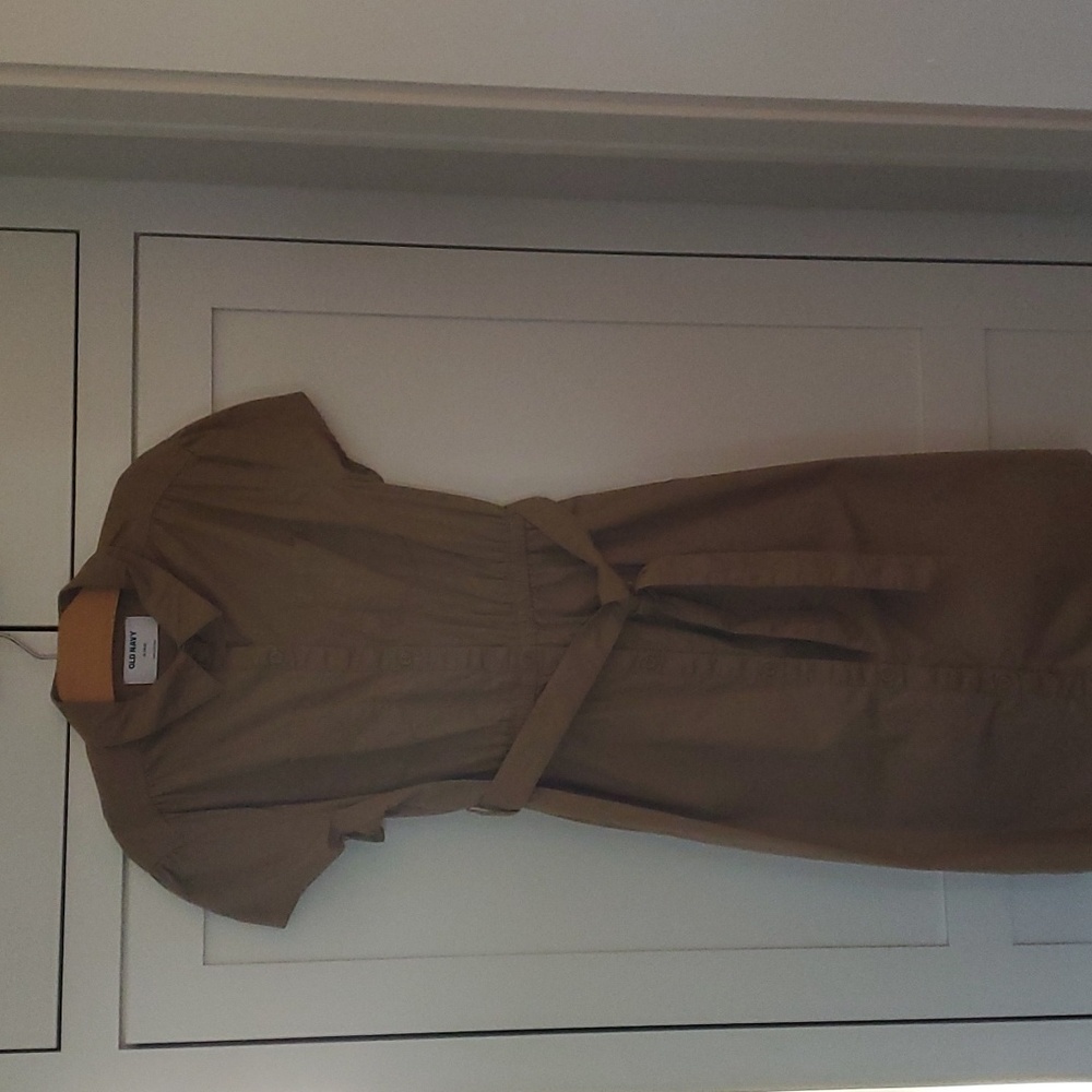 Big Girls Old Navy Khaki Dress (14-16)
